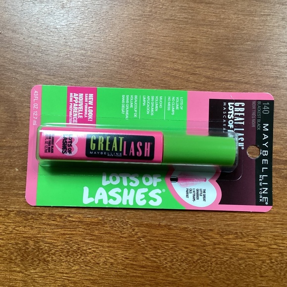 Maybelline Mascara Bundle 140 Blackest Black & 799 Cosmic Black NEW - Picture 9 of 12